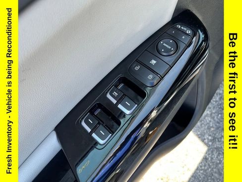 Used 2019 Kia Sportage EX w/ EX Sport Appearance Package AWD/4WD image 12