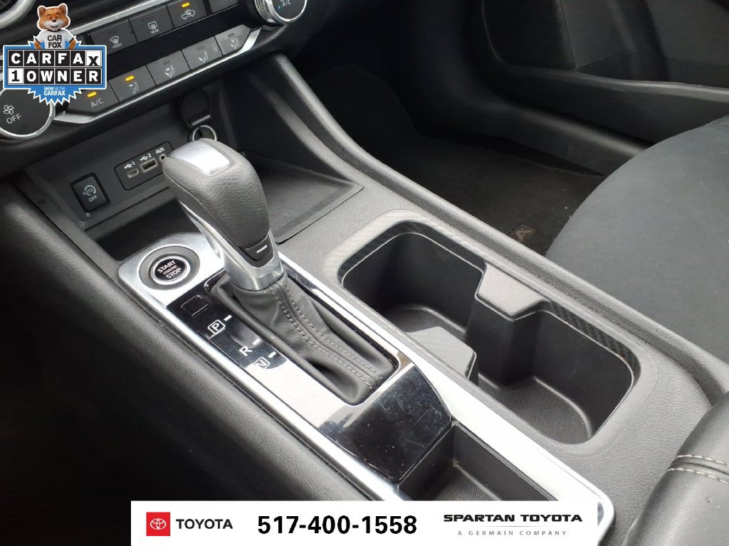 Used 2024 Nissan Sentra SV FWD image 17