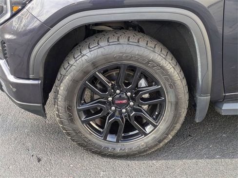 Used 2022 GMC Sierra 1500 Elevation image 10