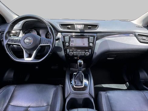 Used 2017 Nissan Rogue Sport SL FWD image 13