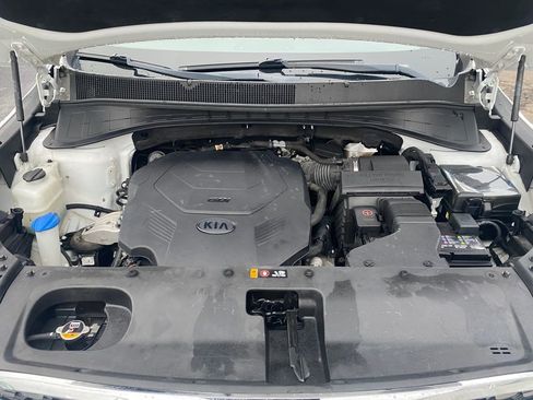 Used 2020 Kia Sorento SX image 28