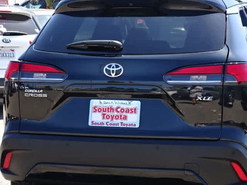 Certified 2025 Toyota Corolla Cross XLE w/ Convenience Package FWD image 15