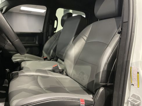 Used 2024 RAM 2500 Tradesman image 18