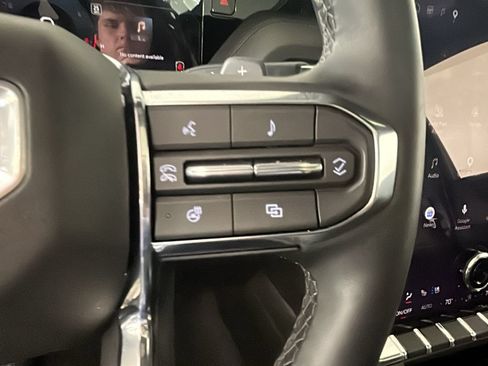 New 2026 GMC Yukon Denali w/ Sun & Power Step Package AWD/4WD image 20