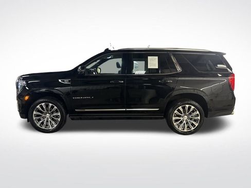 Used 2021 GMC Yukon Denali w/ Denali Premium Package AWD/4WD image 2