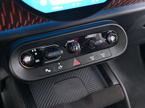 Certified 2025 MINI Cooper Countryman John Cooper Works w/ Comfort Package Max AWD/4WD image 18