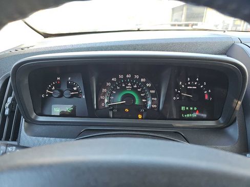 Used 2010 Dodge Journey R/T w/ Flexible Seating Group image 26