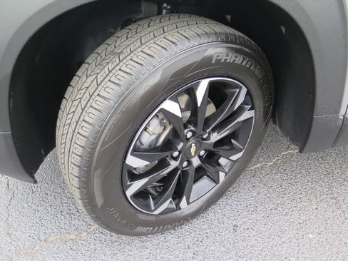 Used 2023 Chevrolet TrailBlazer LT AWD/4WD image 18