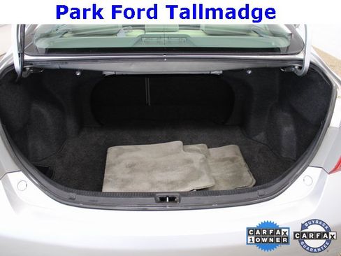 Used 2008 Toyota Camry LE image 5