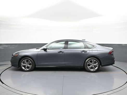 Certified 2024 Honda Accord EX image 9