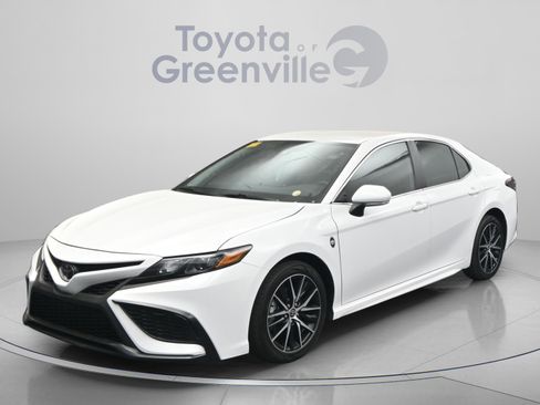 Used 2023 Toyota Camry SE image 24