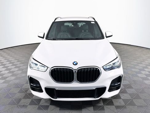 Used 2021 BMW X1 xDrive28i w/ M Sport Package image 2