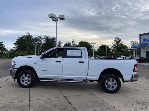 Used 2024 RAM 2500 Big Horn w/ Off Road Package AWD/4WD image 7
