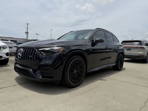 Certified 2025 Mercedes-Benz GLC 43 AMG 4MATIC image 3