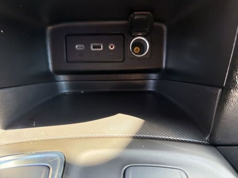 Certified 2022 Chevrolet Equinox LT AWD/4WD image 27