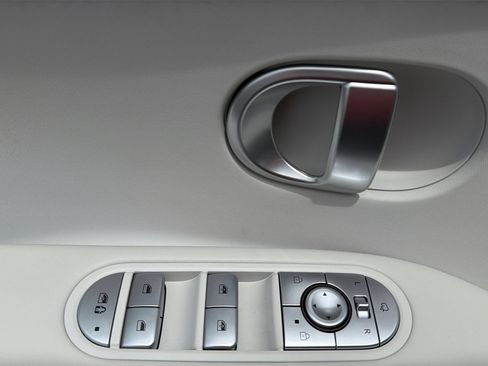 Certified 2023 Hyundai Ioniq 5 Limited AWD/4WD image 16