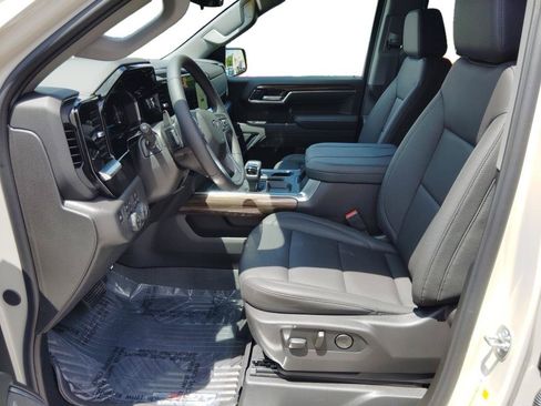 New 2026 Chevrolet Silverado 1500 RST w/ All Star Edition Plus AWD/4WD image 19