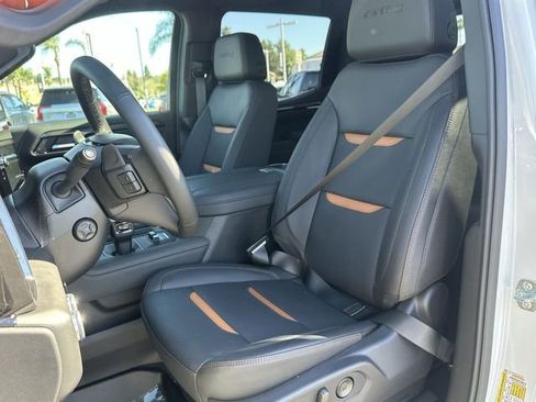 New 2026 GMC Sierra 1500 AT4 w/ AT4 Premium Package image 20