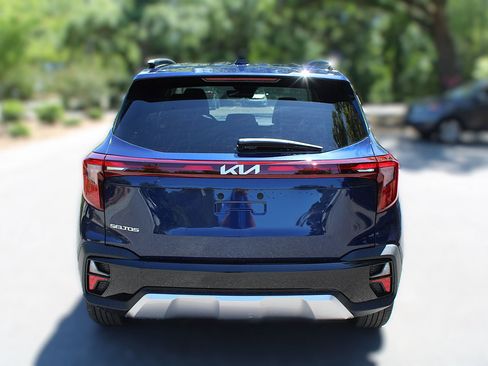 New 2026 Kia Seltos EX image 8