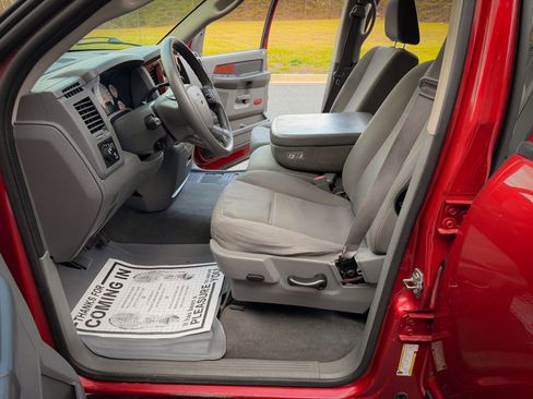 Used 2006 Dodge Ram 1500 Truck SLT image 12