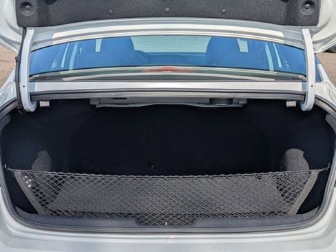 Certified 2024 Hyundai Elantra Limited image 16