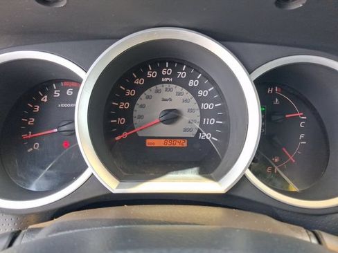 Used 2007 Toyota Tacoma 2WD Regular Cab image 11