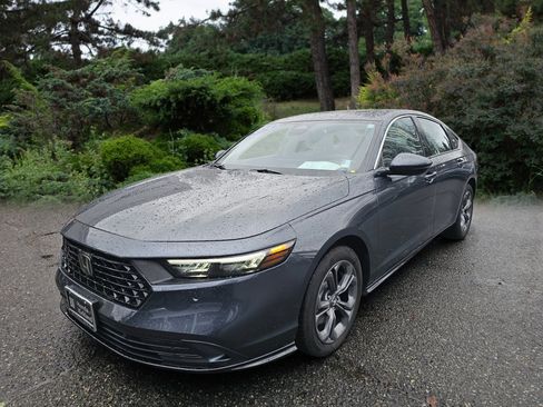 Used 2024 Honda Accord EX-L image 3