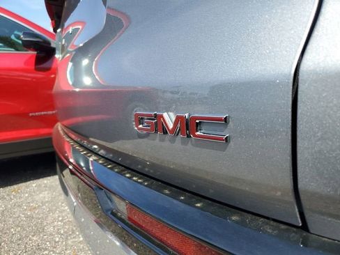 New 2026 GMC Acadia Denali w/ Super Cruise Package FWD image 7