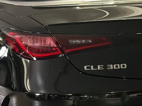 Used 2026 Mercedes-Benz CLE 300 4MATIC Cabriolet image 26