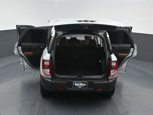 Used 2023 Ford Bronco Sport Outer Banks image 14