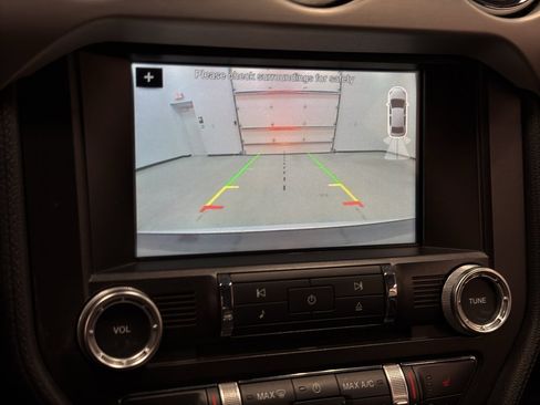 Used 2016 Ford Mustang GT Premium image 25