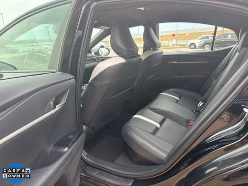 Used 2025 Toyota Camry SE image 26