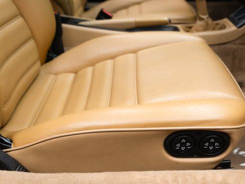 Used 1994 Porsche 911 Carrera 4 image 52