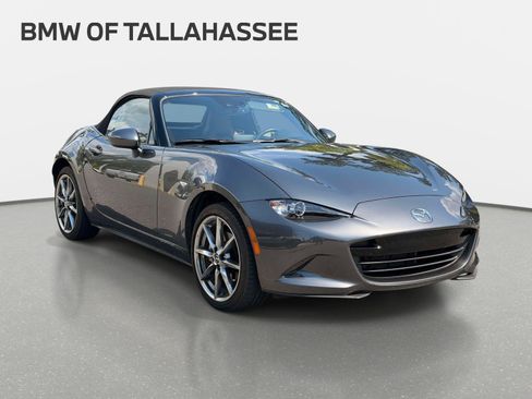 Used 2023 MAZDA MX-5 Miata Grand Touring RWD image 4