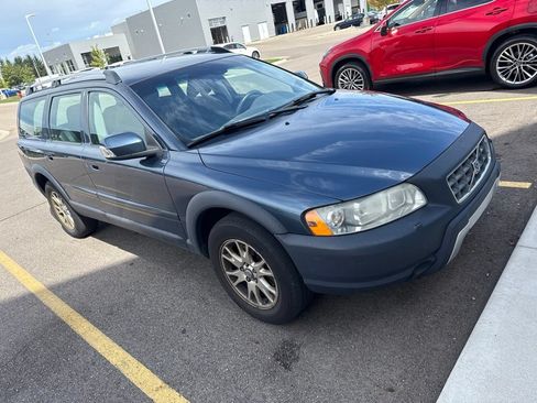 Used 2007 Volvo XC70 AWD/4WD image 3