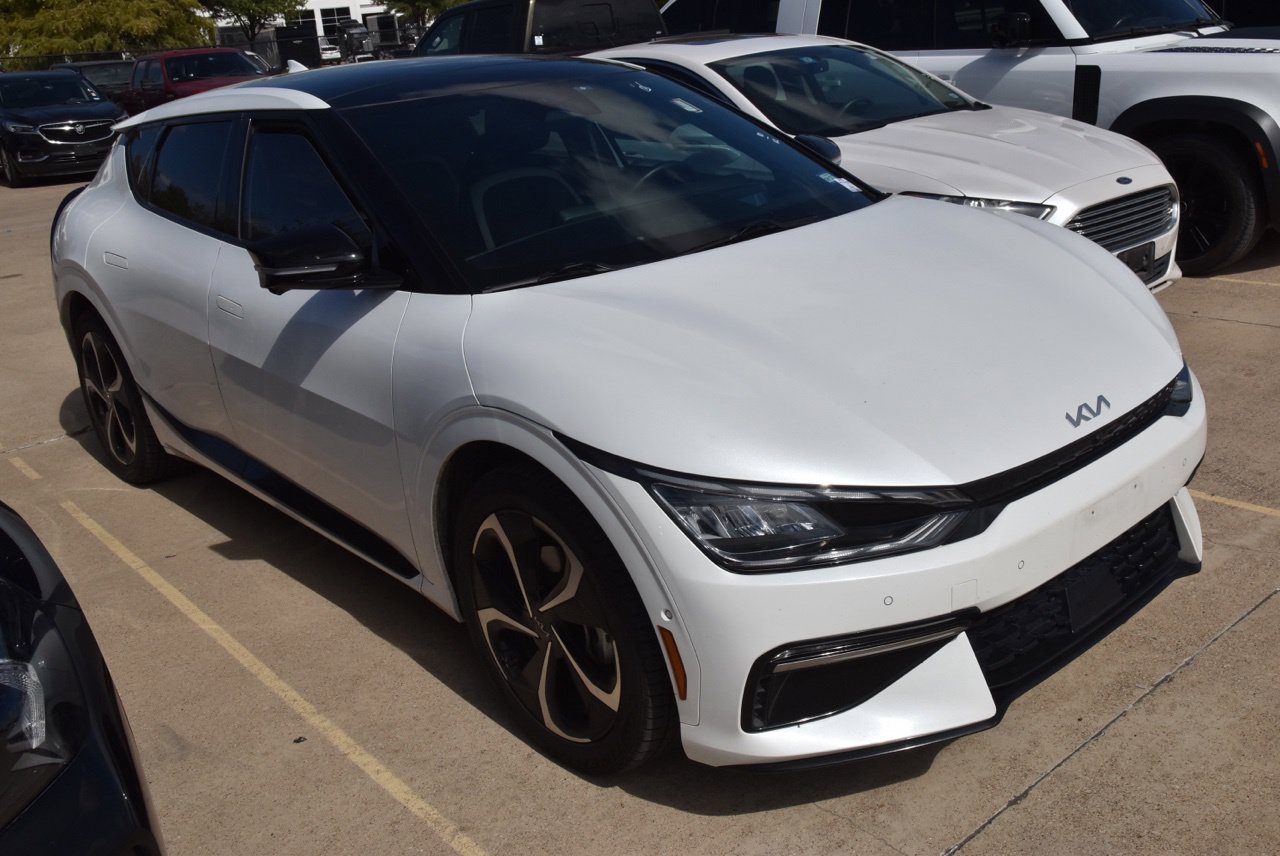 Used 2023 Kia EV6 GT-Line AWD/4WD image 4