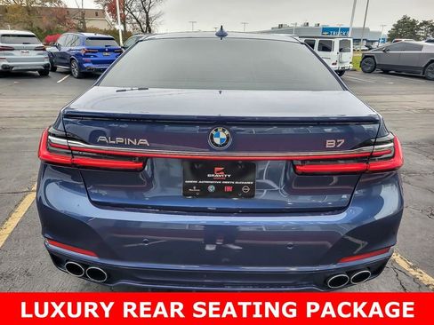Used 2022 BMW ALPINA B7 xDrive image 5