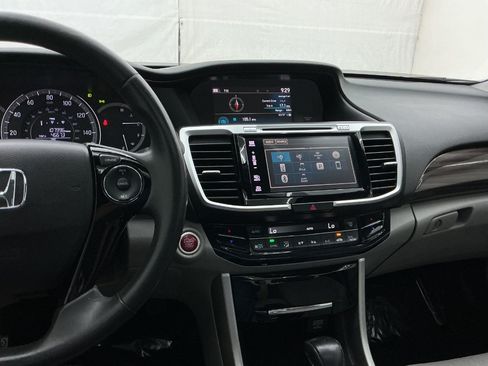 Used 2016 Honda Accord EX-L image 34