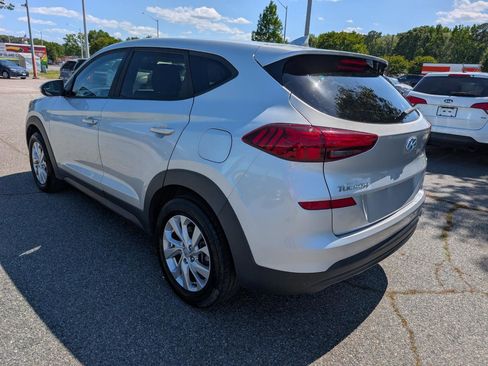 Used 2019 Hyundai Tucson SE AWD/4WD image 4
