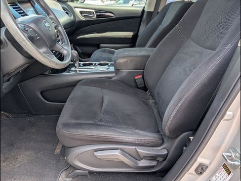 Used 2014 Nissan Pathfinder S FWD image 13