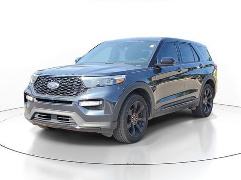 Used 2022 Ford Explorer ST AWD/4WD image 2