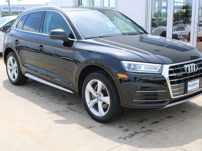 Used 2020 Audi Q5 2.0T Premium w/ Convenience Package