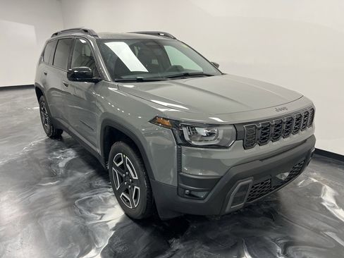 New 2026 Jeep Cherokee Laredo image 17