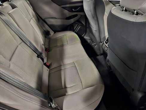 Used 2025 Subaru Legacy Premium AWD/4WD image 18