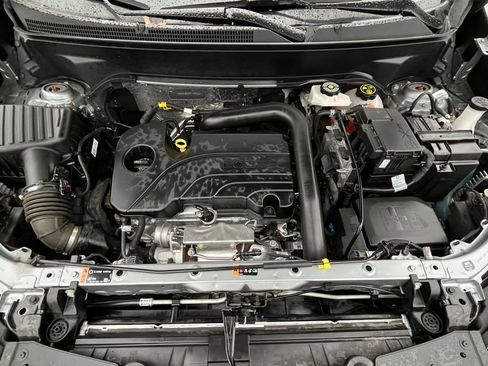 Certified 2023 Chevrolet Equinox RS w/ RS Leather Package image 9