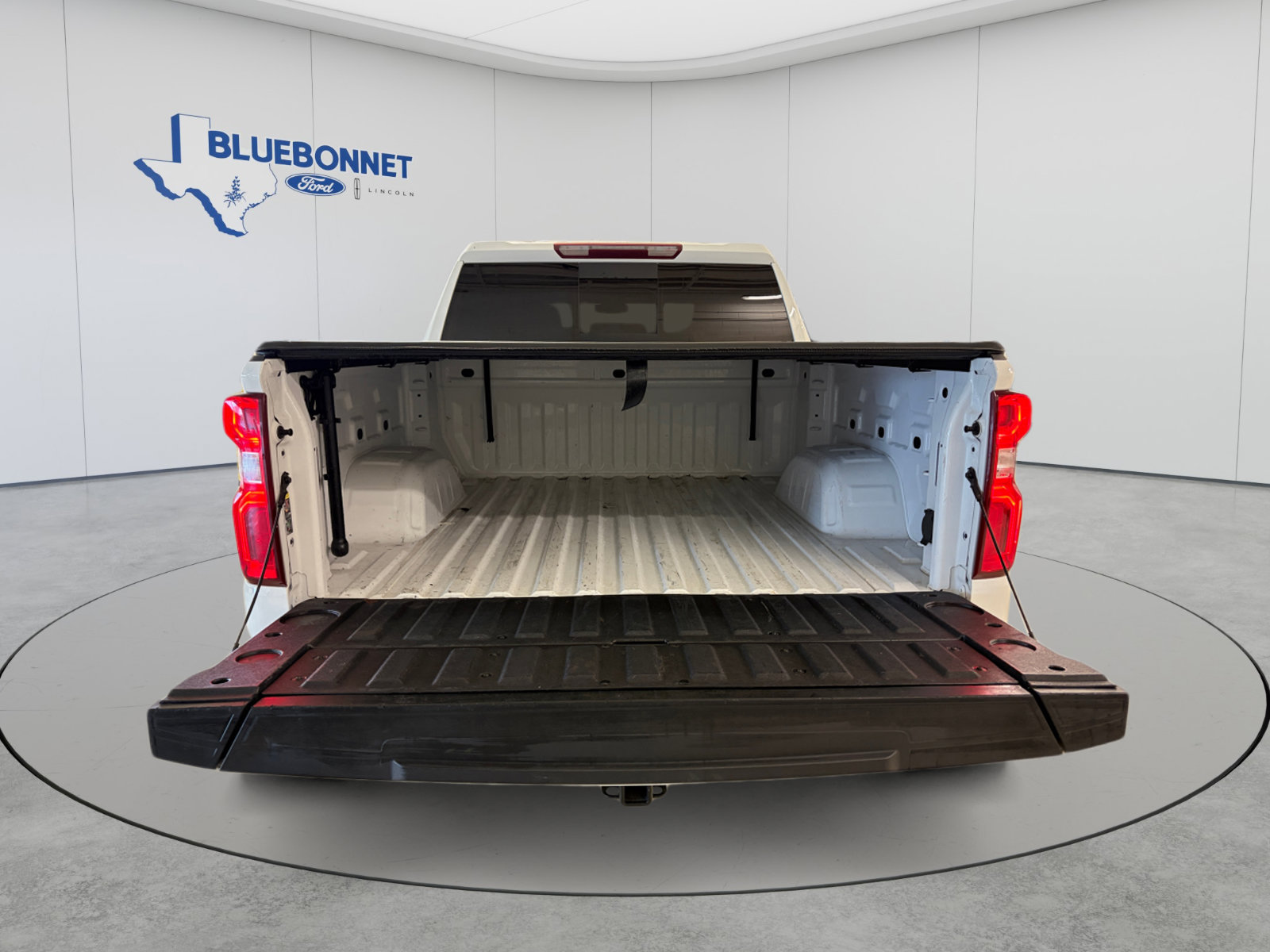 Used 2024 Chevrolet Silverado 1500 RST w/ Texas Edition Plus RWD image 23