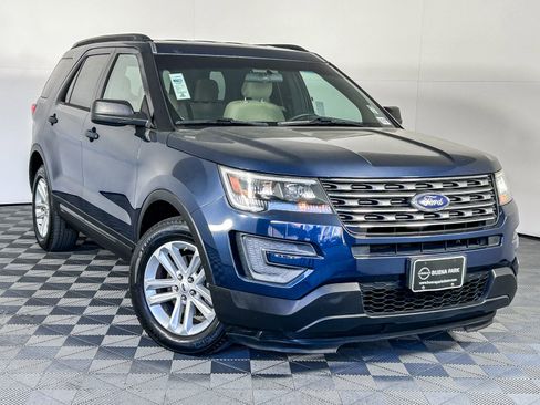 Used 2016 Ford Explorer FWD image 1