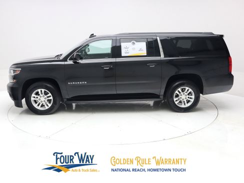 Used 2018 Chevrolet Suburban LS w/ Max Trailering Package AWD/4WD image 7