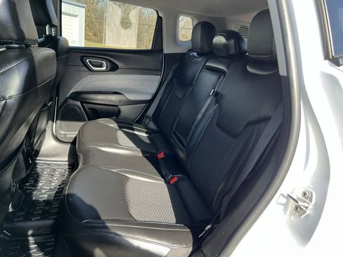 Used 2022 Jeep Compass Latitude w/ Convenience Group image 20