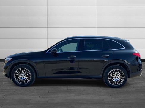 Used 2026 Mercedes-Benz GLC 300 4MATIC image 5